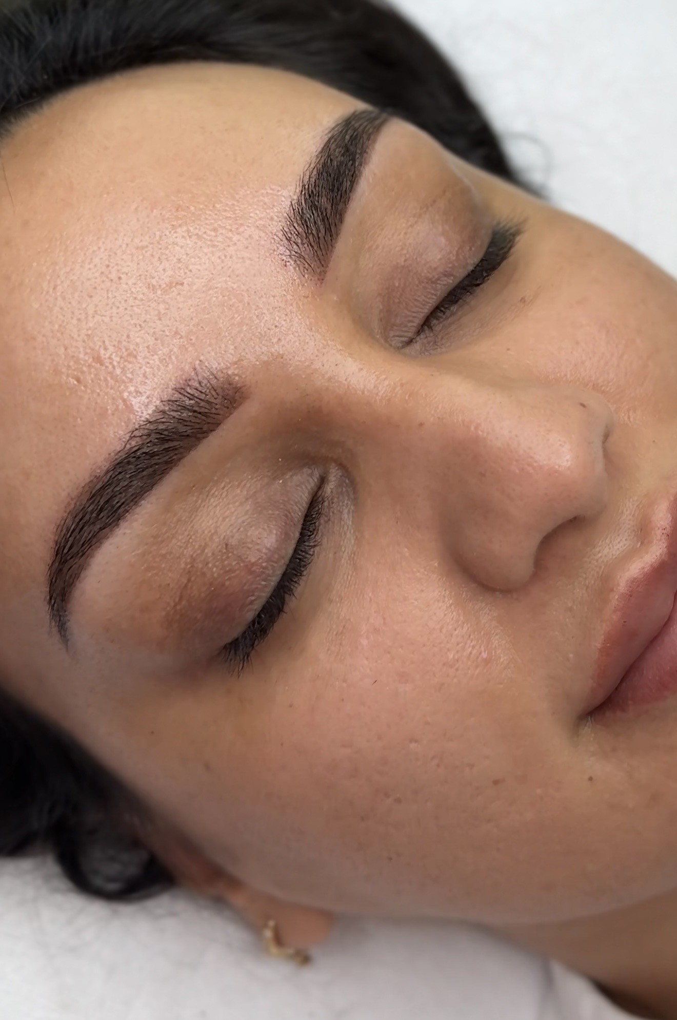 Powder brows immediately after appointment